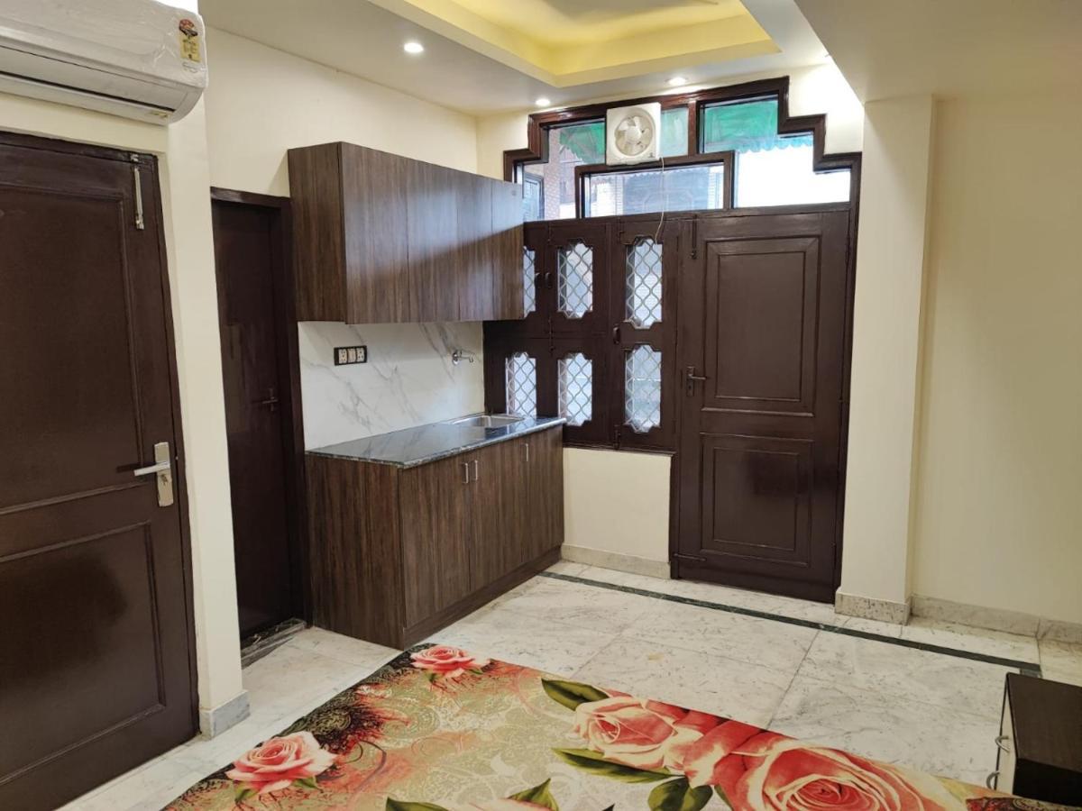 Sun Moon Residency And Apartments, Hotels In Rohini Delhi  Extérieur photo